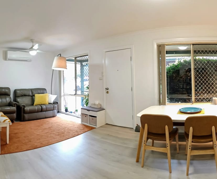 Whole property with 3 rooms for rent