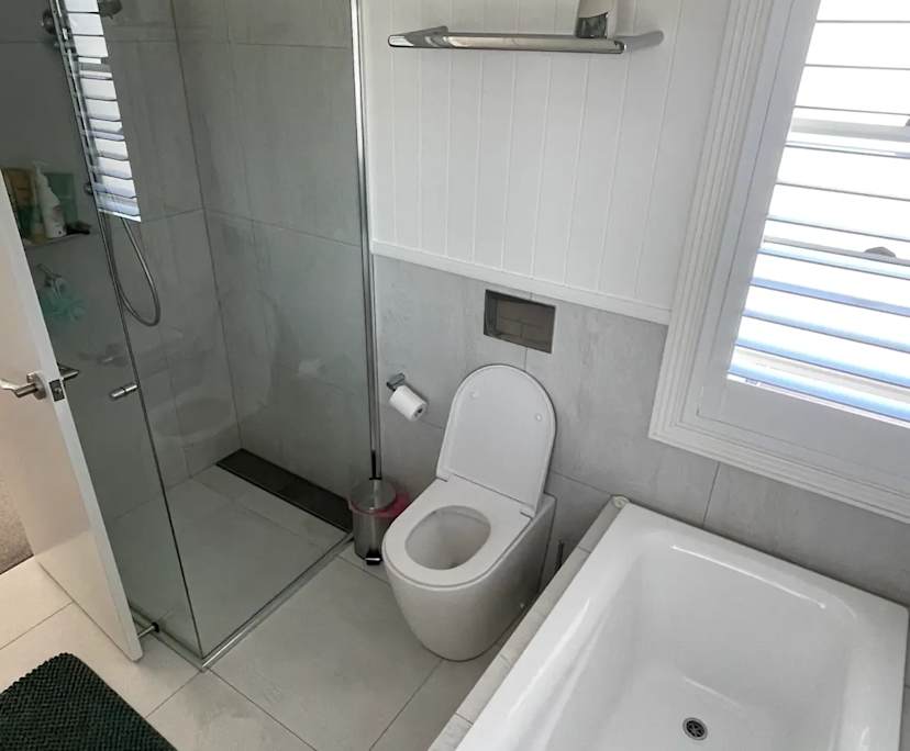 $400, Share-house, 3 bathrooms, Noosaville QLD 4566