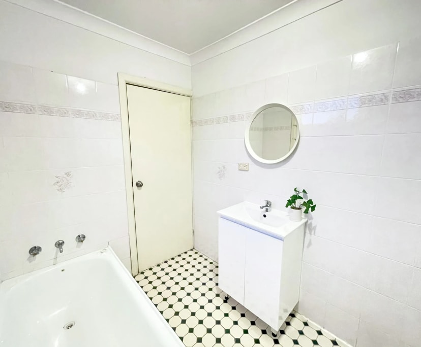 $620, Whole-property, 2 bathrooms, Lewisham NSW 2049