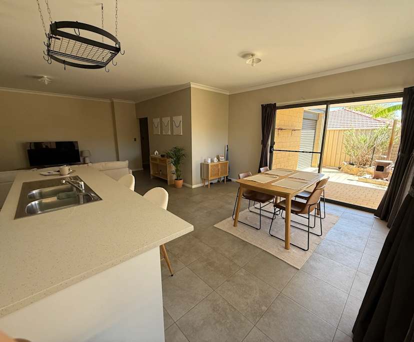 $430, Share-house, 3 bathrooms, Hamilton Hill WA 6163