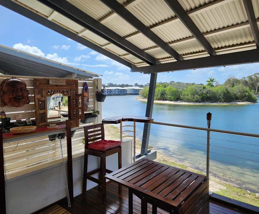 $500, 1-bed, 1 bathroom, South Stradbroke QLD 4216