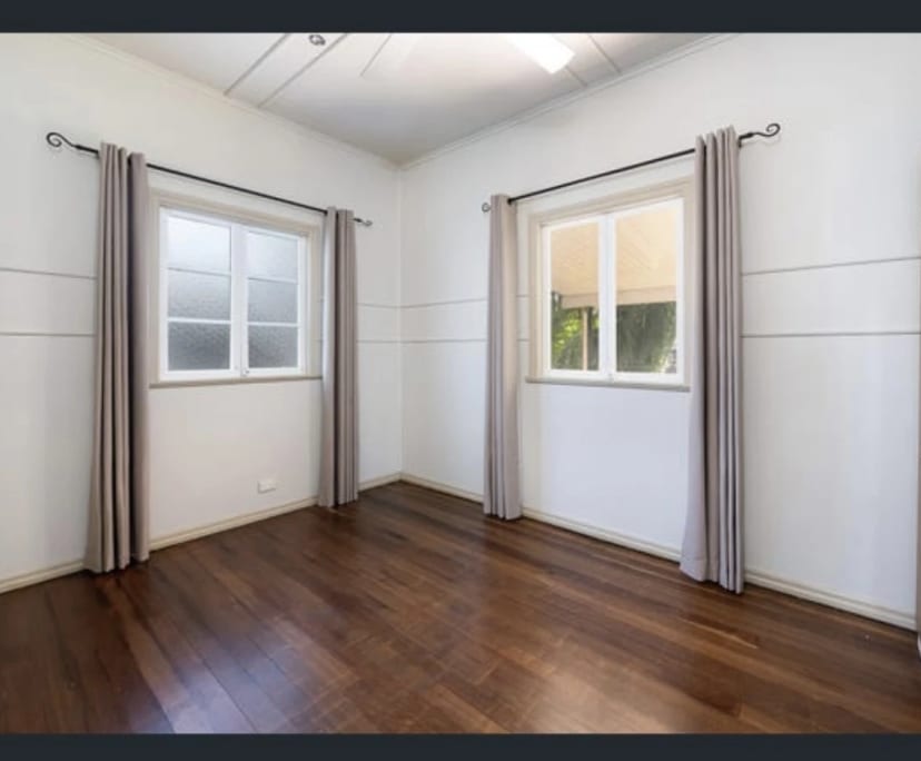Room for Rent in Sandgate, Brisbane 250, Flexible...