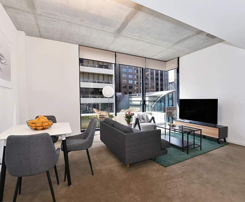 $720, 1-bed, 1 bathroom, Melbourne VIC 3004