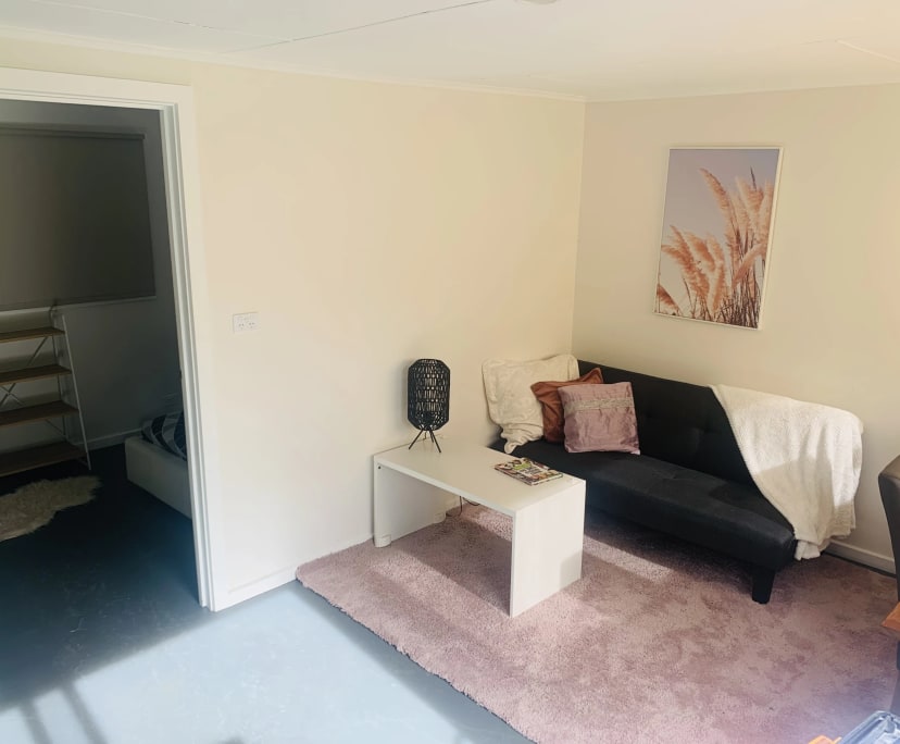 Student for Rent in Happy Valley, Adel...