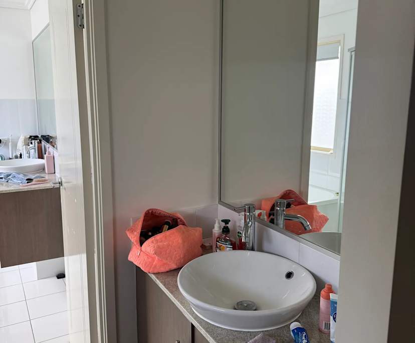 $400, Share-house, 5 bathrooms, Bulimba QLD 4171