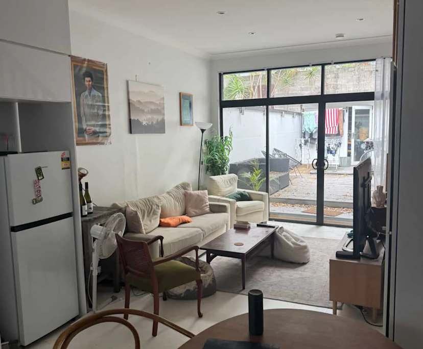 Unfurnished room in a share house