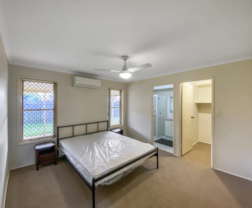 $240, Share-house, 2 rooms, Kearneys Spring QLD 4350, Kearneys Spring QLD 4350