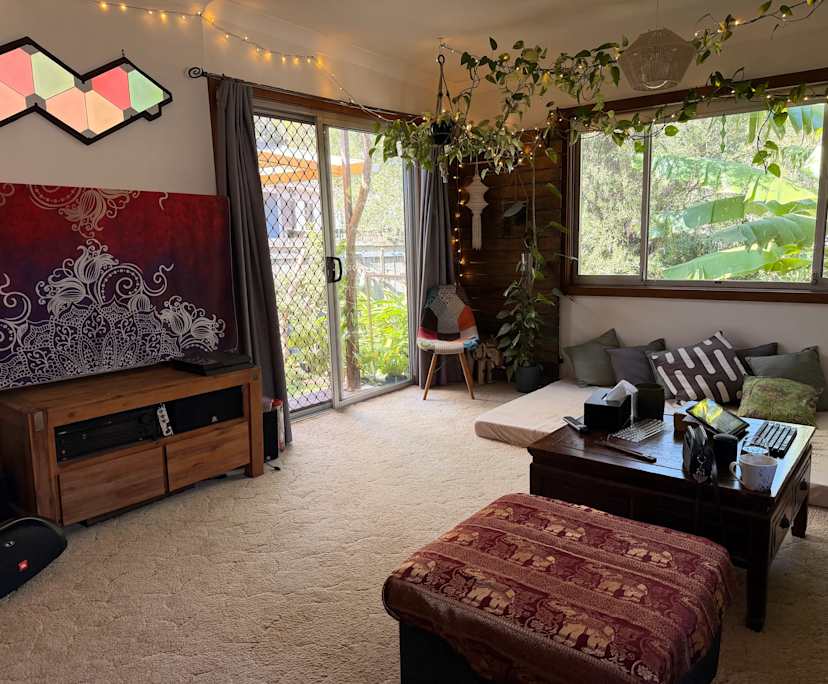 Room in a share house