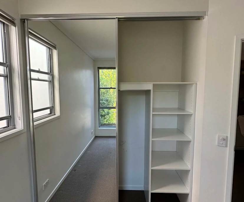 Unfurnished room in a share house