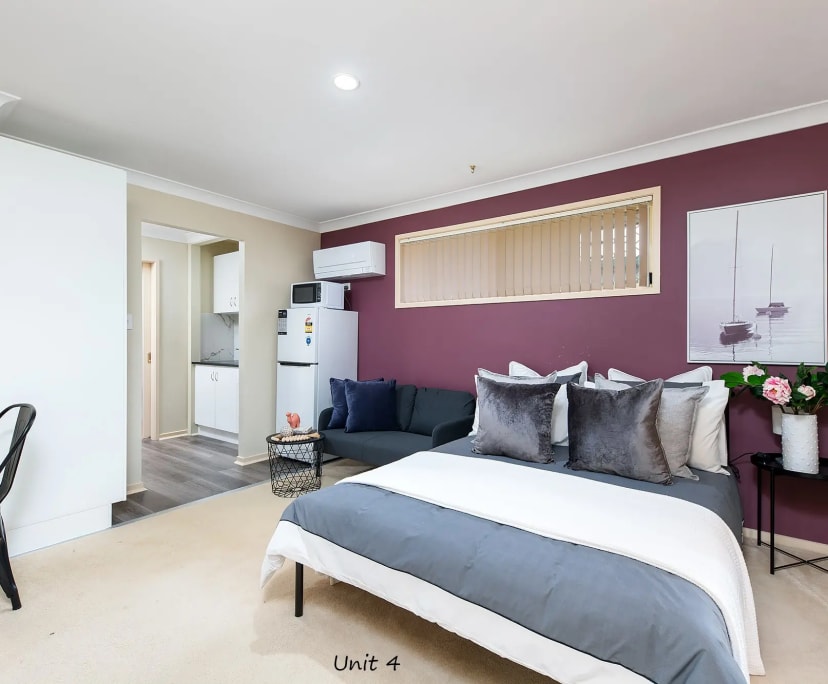 $275, Granny-flat, 1 bathroom, Forest Lake QLD 4078