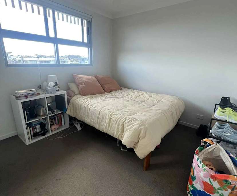 Unfurnished room with own bathroom