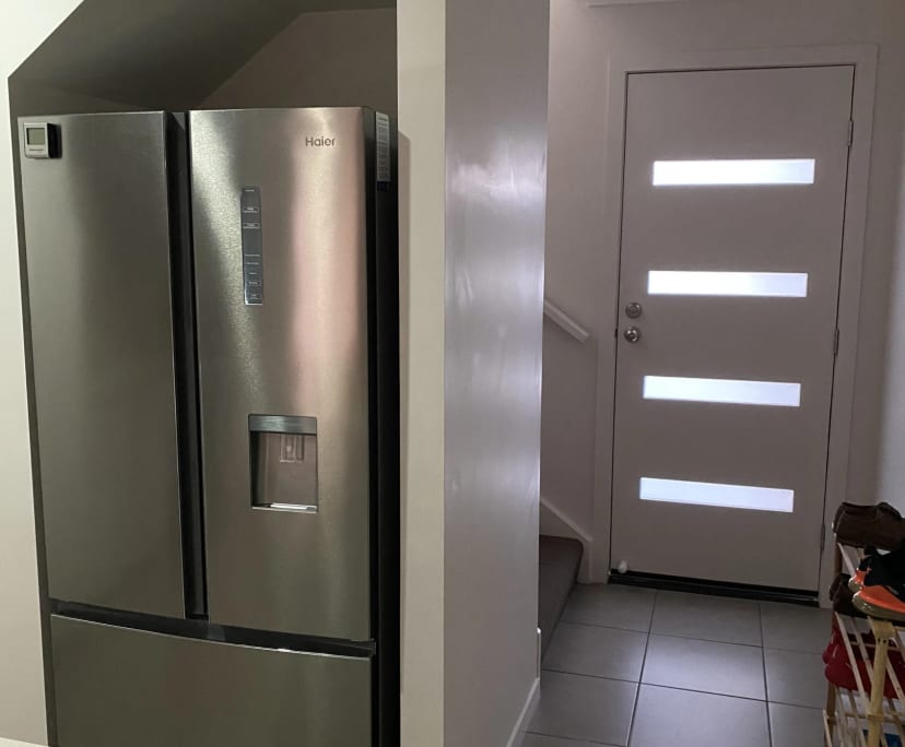 Unfurnished room with own bathroom