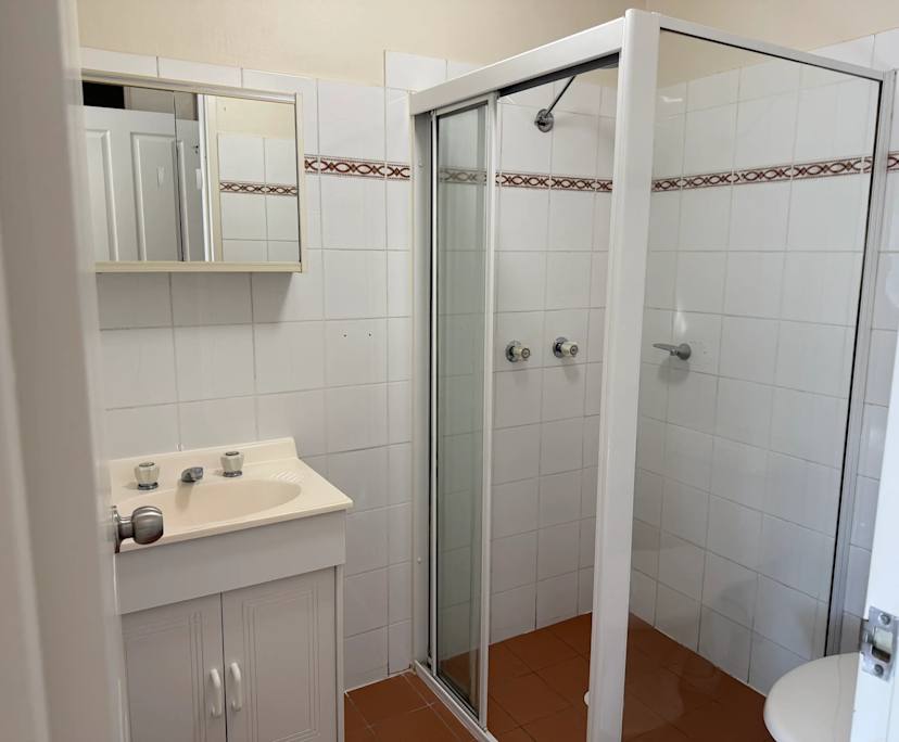 $350, Flatshare, 3 bathrooms, Hornsby NSW 2077