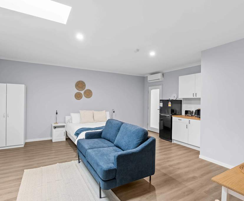 $300, Share-house, 6 bathrooms, Diggers Rest VIC 3427