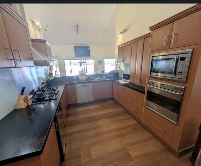 $415, Share-house, 4 bathrooms, Robina QLD 4226