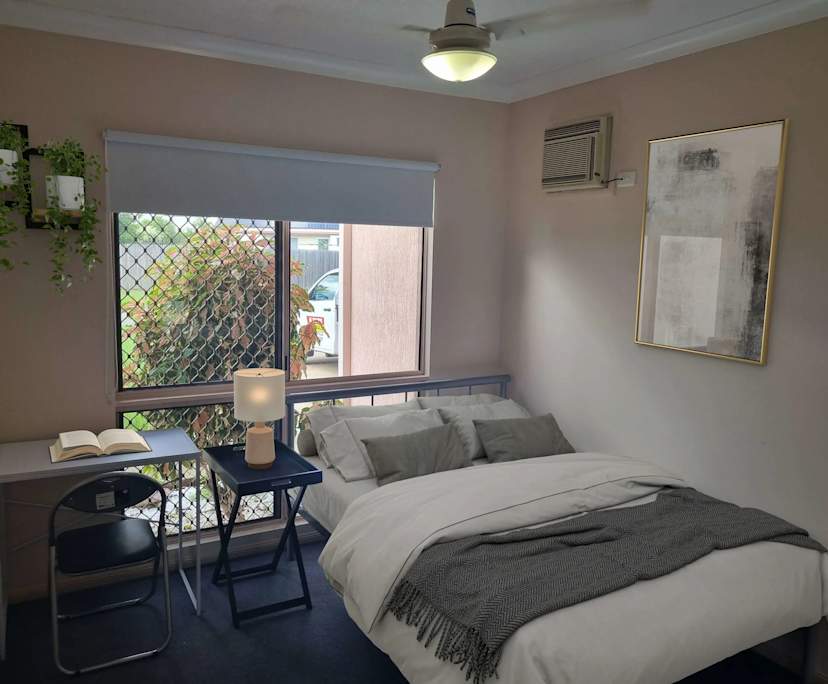 $230, Share-house, 6 bathrooms, Kirwan QLD 4817