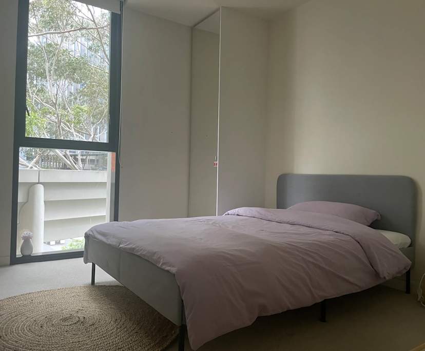 Furnished room in a flatshare