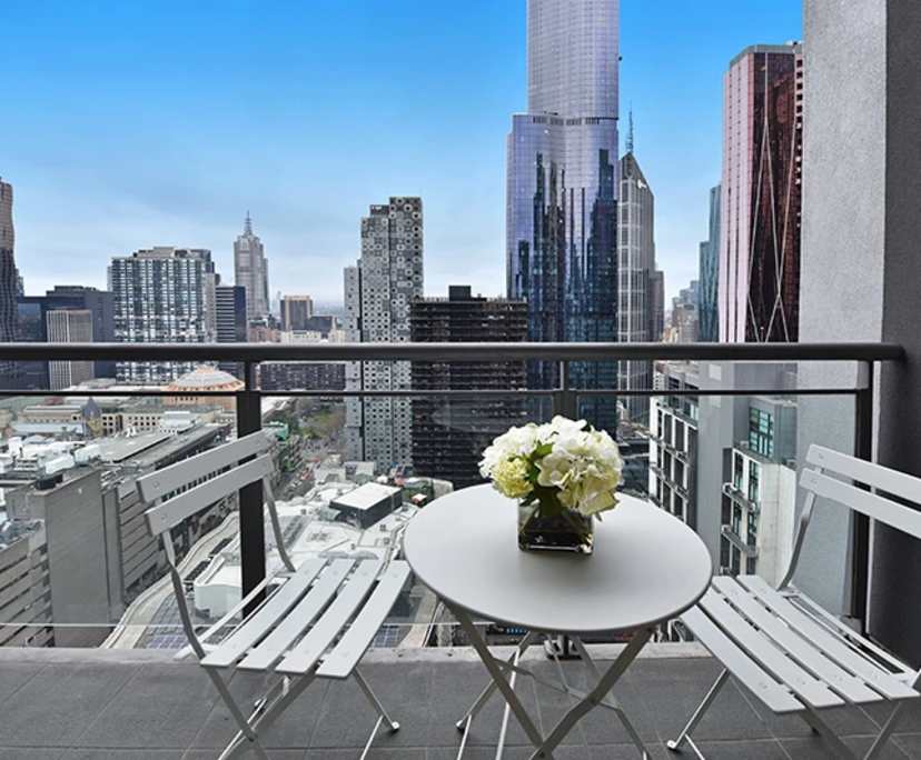 $1,295, Whole-property, 3 bathrooms, Melbourne VIC 3000