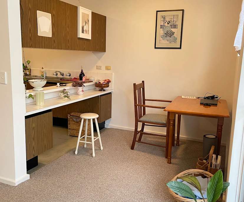 Unfurnished room in a flatshare