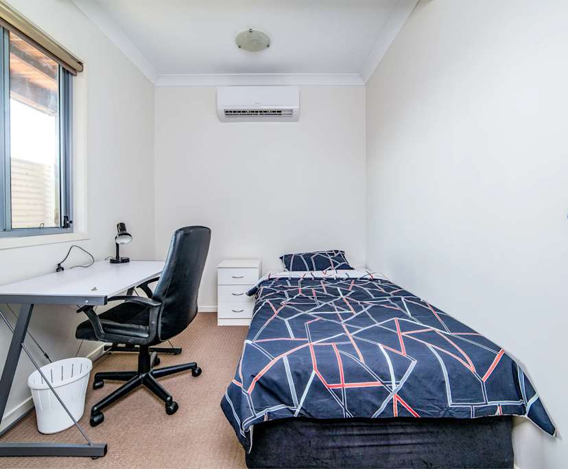$300, Student-accommodation, 6 bathrooms, Kelvin Grove QLD 4059