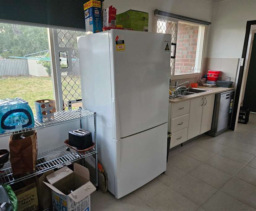 $300, Share-house, 3 bathrooms, Maddington WA 6109