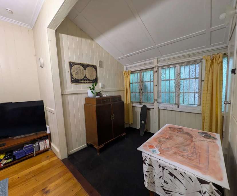 Unfurnished room in a share house