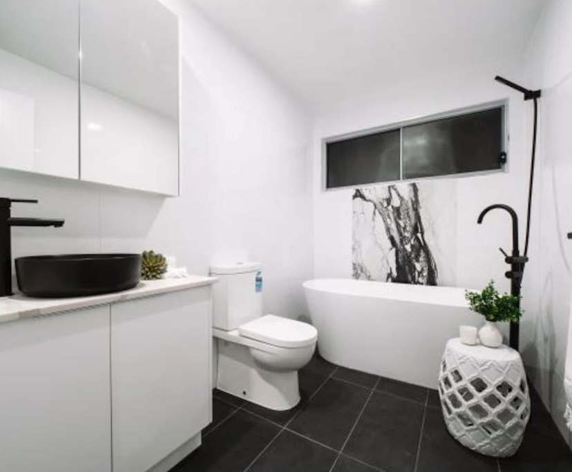 Unfurnished room in a share house