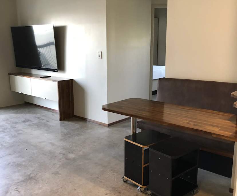 Whole property with 2 rooms for rent