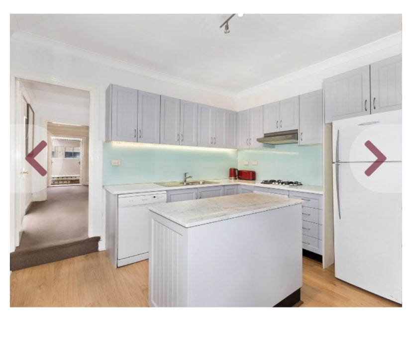 Room in a share house