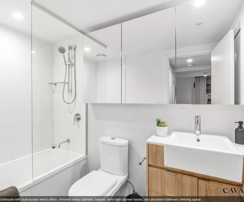 Unfurnished room with own bathroom