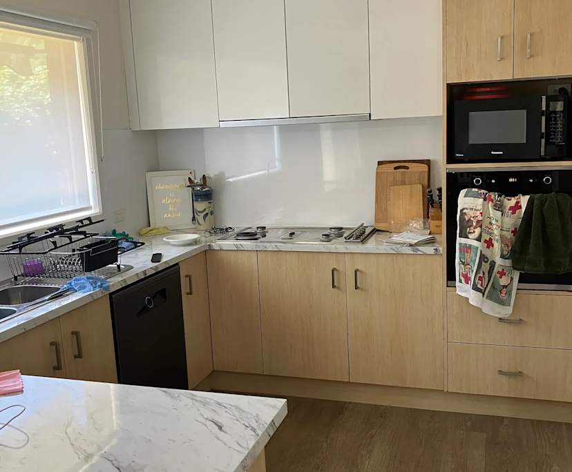 $288, Flatshare, 3 bathrooms, Sale VIC 3850