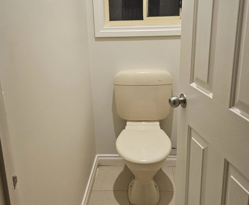 $180, Share-house, 3 bathrooms, Wyndham Vale VIC 3024