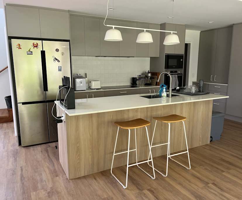 Room in a share house