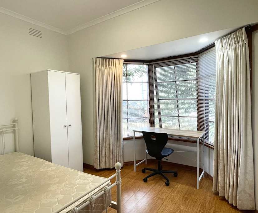 Furnished room in a share house