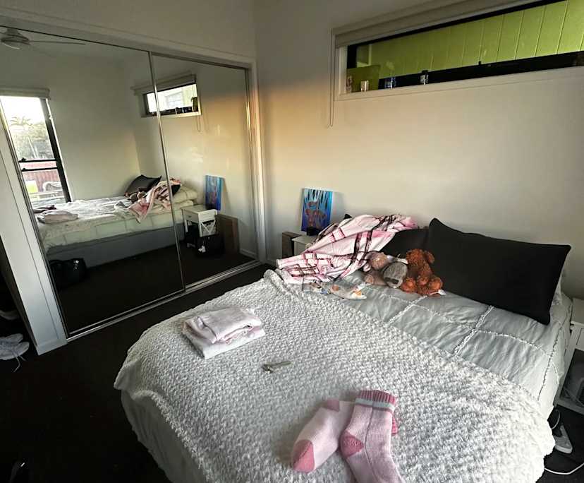 Unfurnished room in a flatshare