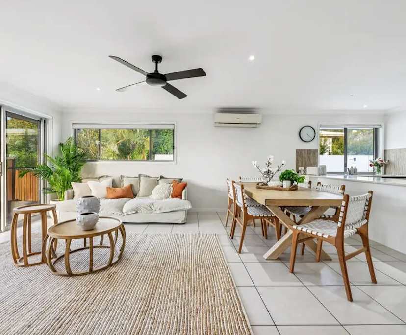 Unfurnished room in a share house