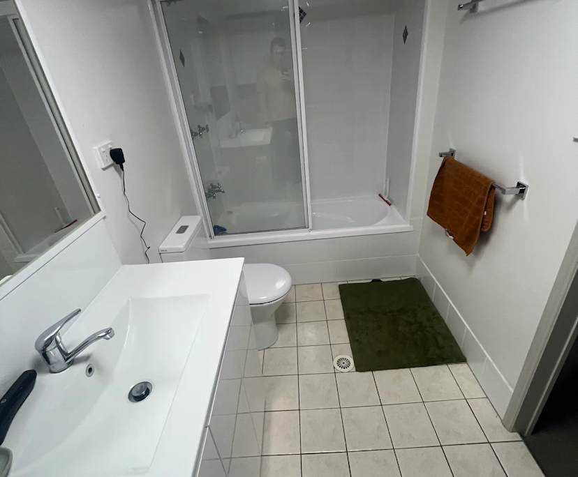 Unfurnished room with own bathroom