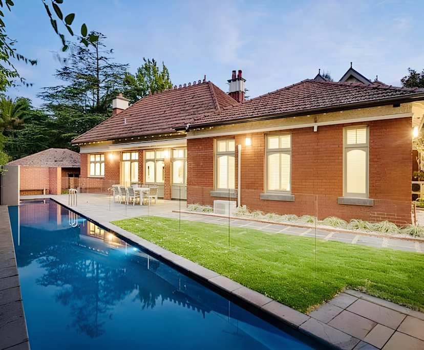 propertyImage