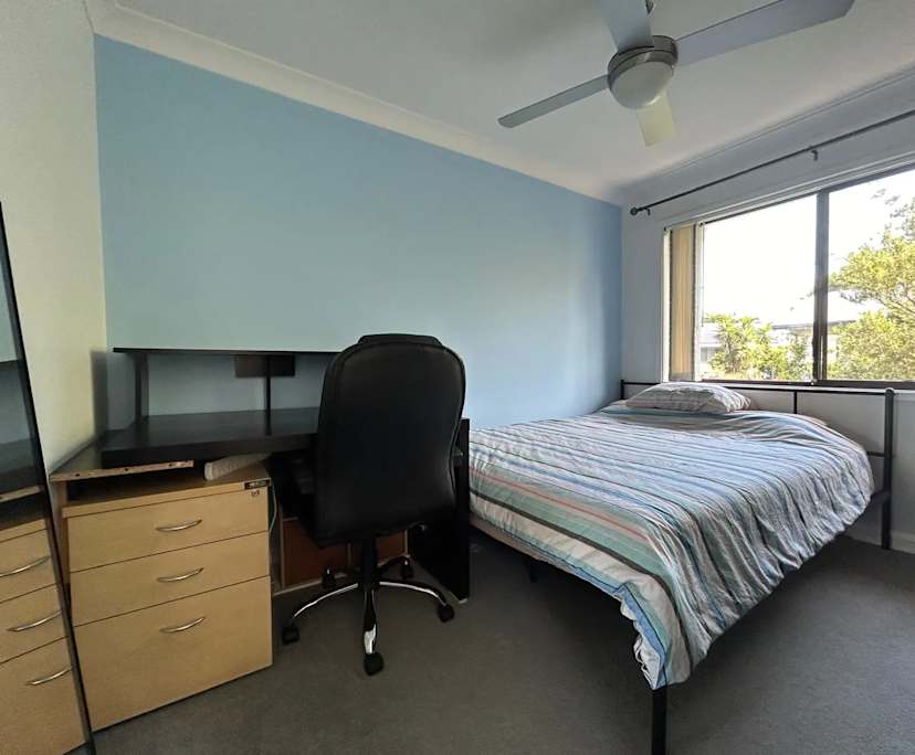 Furnished room in a share house