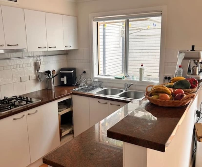 $310, Share-house, 4 bathrooms, West Melbourne VIC 3003