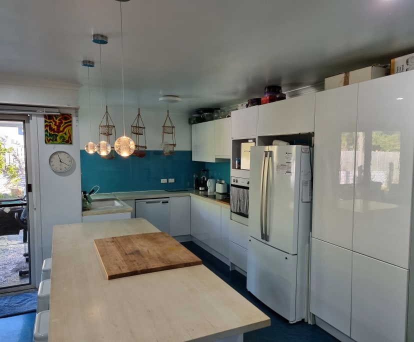 $300, Share-house, 4 bathrooms, Jubilee Pocket QLD 4802