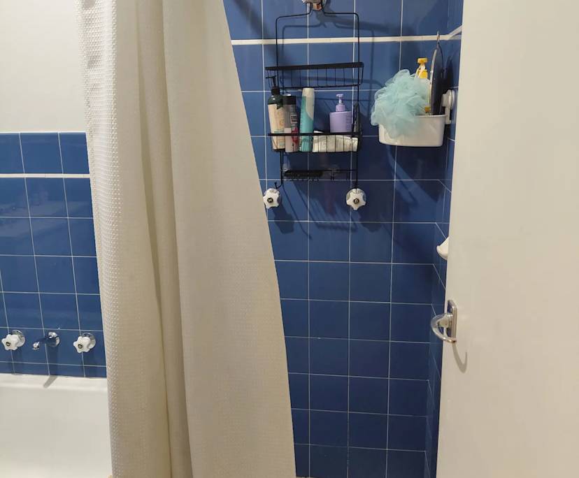 $200, Share-house, 3 bathrooms, Pennington SA 5013