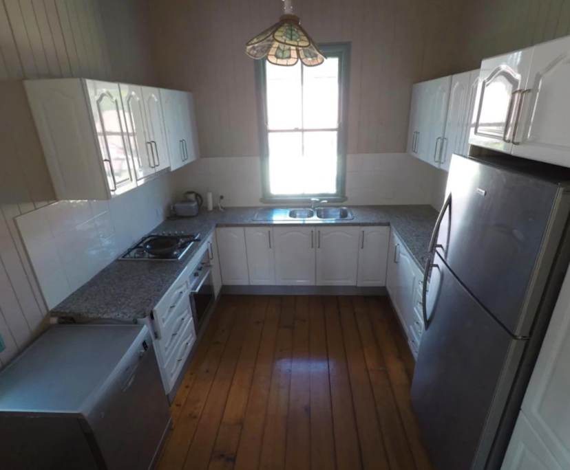 $235, Share-house, 5 bathrooms, Greenslopes QLD 4120