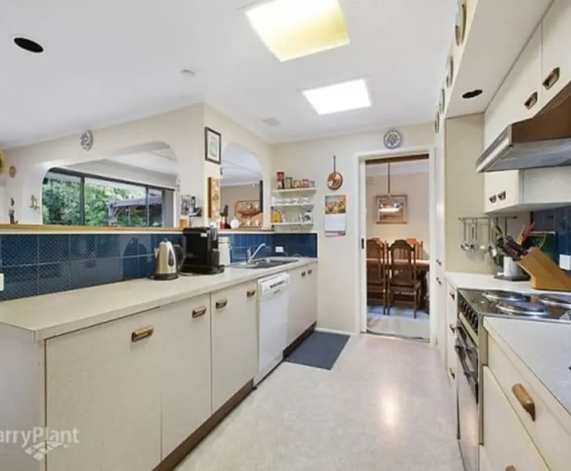 Room with ensuite in a share house