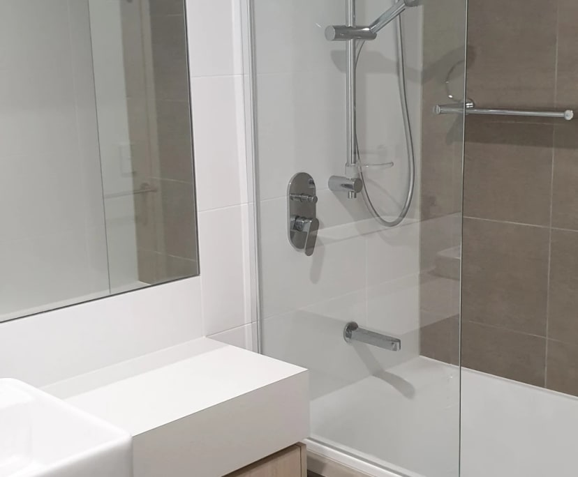 $350, Flatshare, 2 bathrooms, Birtinya QLD 4575