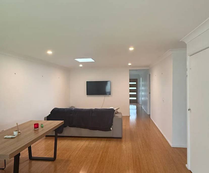 Unfurnished room in a share house