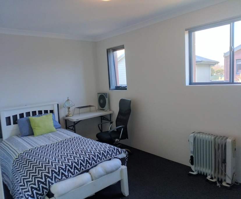 $290, Share-house, 4 bathrooms, Midland WA 6056