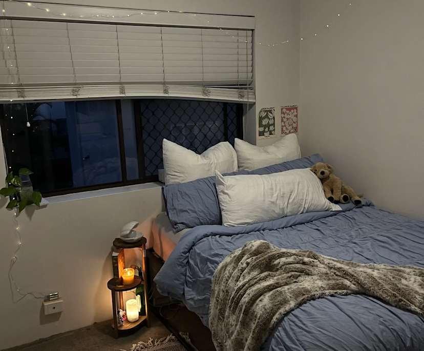 Unfurnished room in a share house