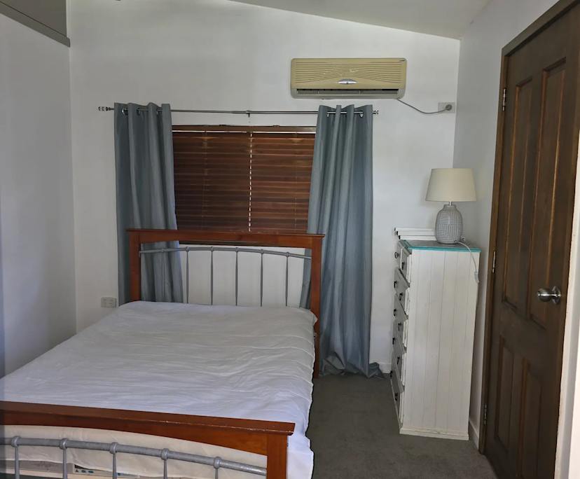 $600, Student-accommodation, 1 bathroom, Mudgeeraba QLD 4213