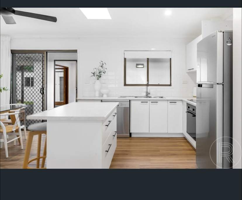 $250, Share-house, 4 bathrooms, Mountain Creek QLD 4557